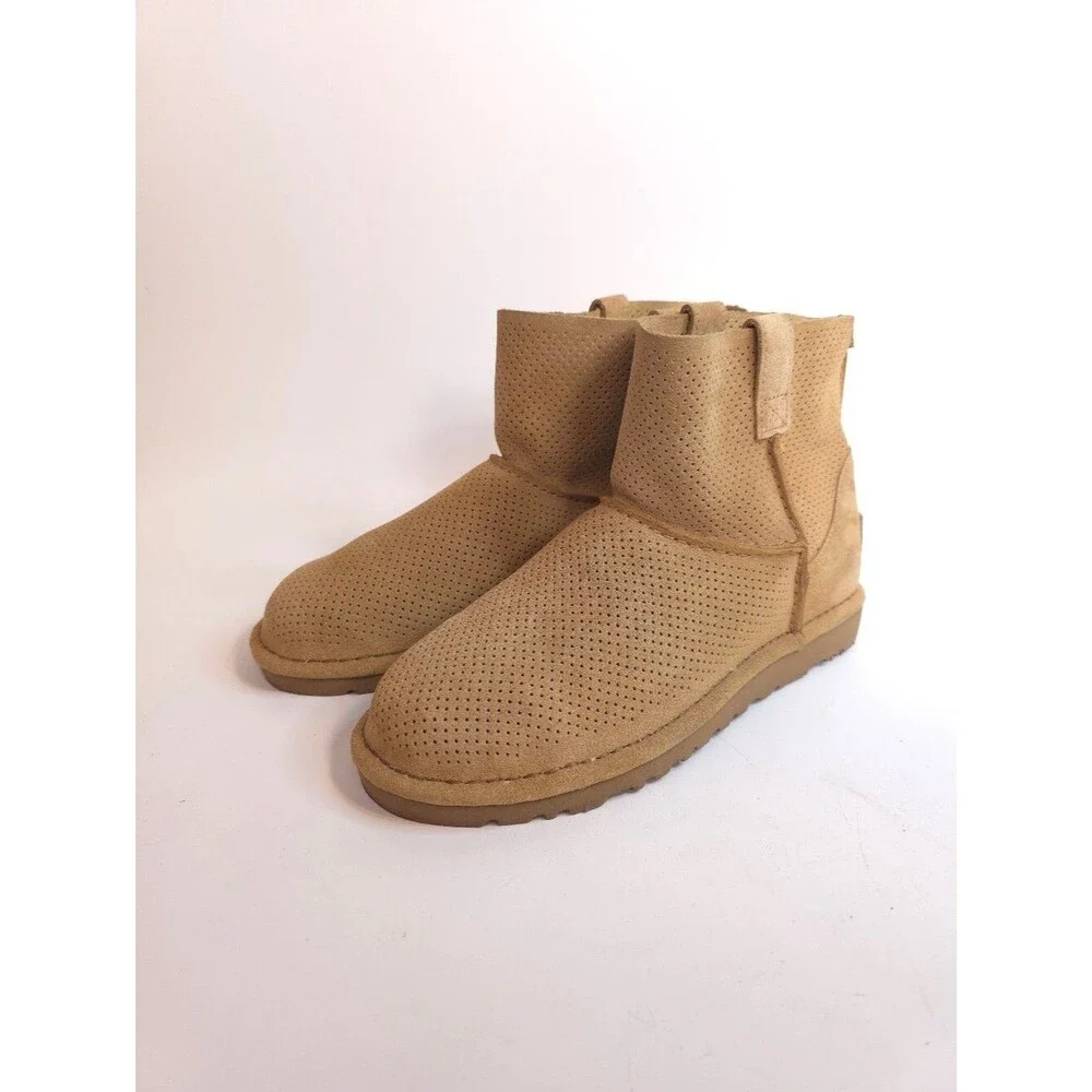 UGG Classic Unlined Mini Perf Boots Tawny Suede Perforated Women’s Size 7